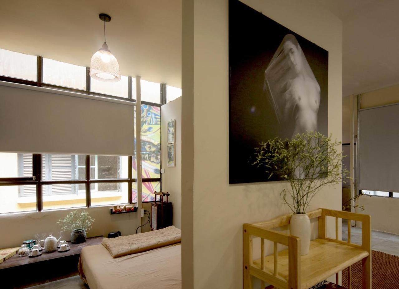 Bed and Breakfast The First Ba Trieu Ha Noi Ханой Экстерьер фото